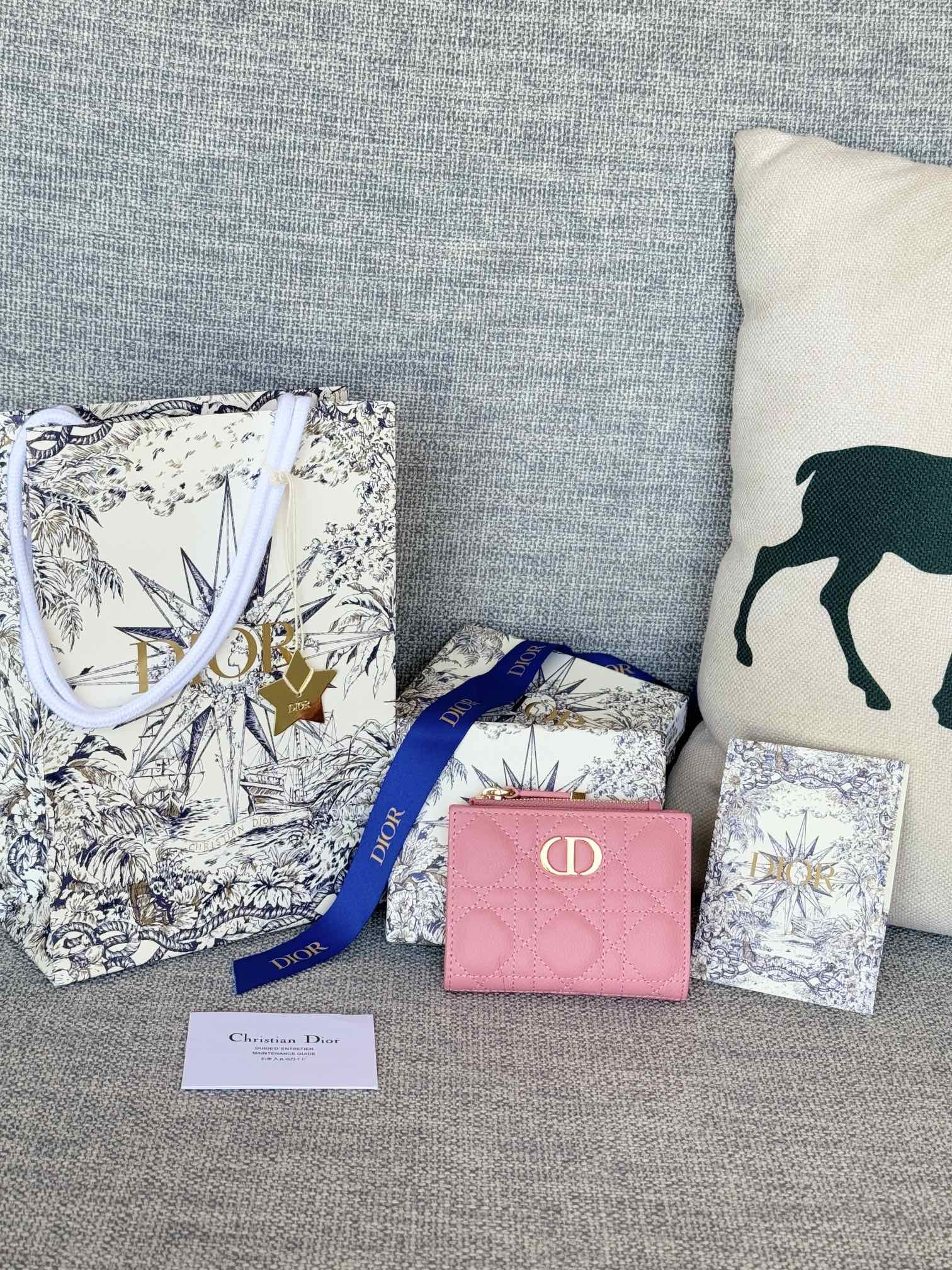 Dior  Caro Dahlia 지갑 S5173UBHZ 11.5x9x2cm