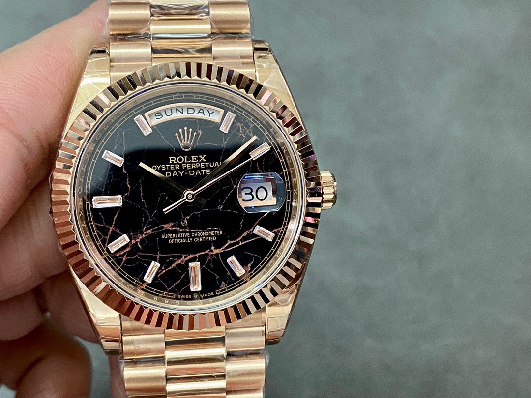 GS | 3255 무브먼트 | 40mm | 데이데이트 Day-date 158g