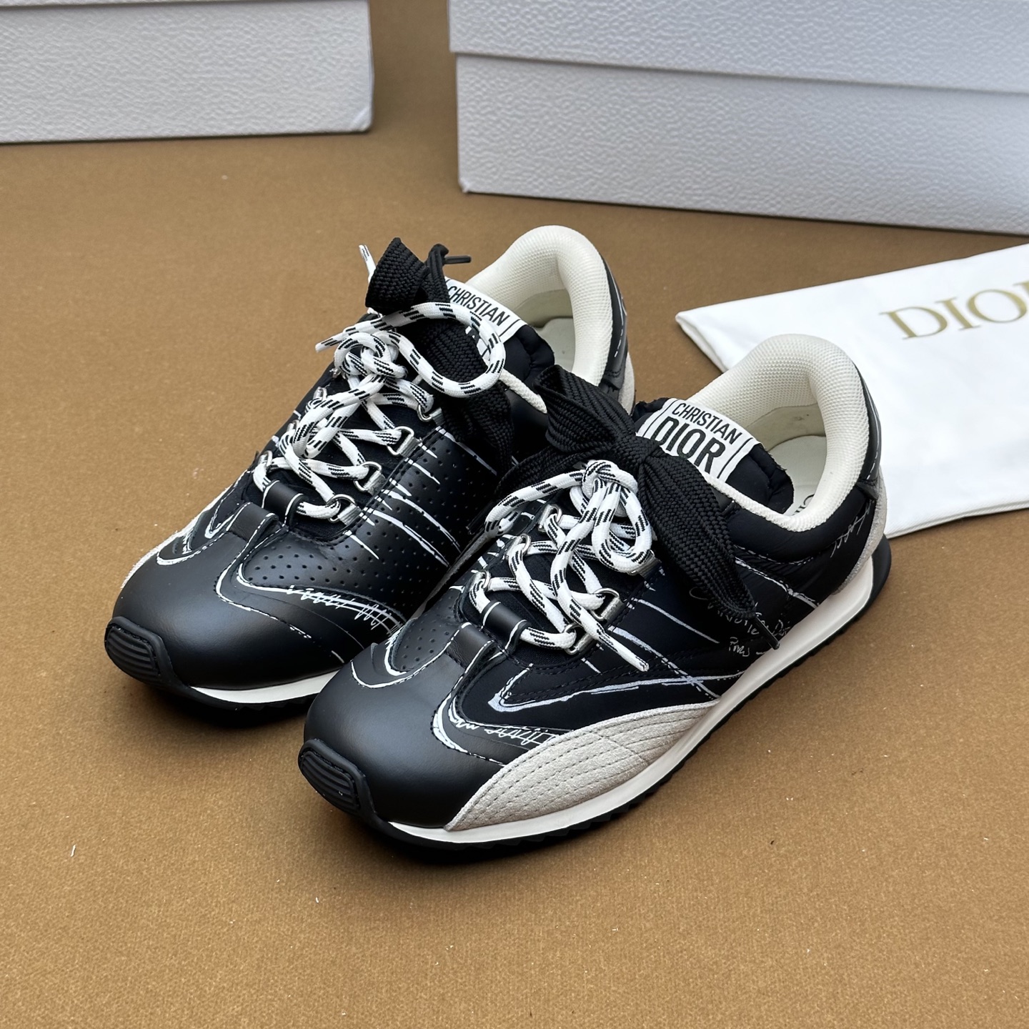 dior D-Sketch 스니커즈