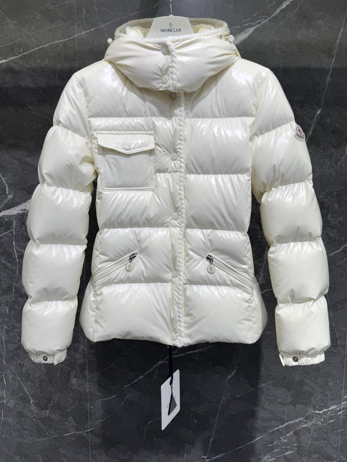 몽클레어 glareins 후드 구스다운 재킷