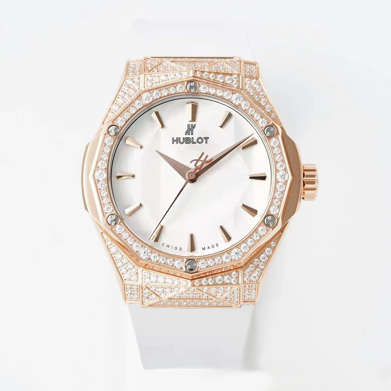 APS 공장｜Cal.HB1100 무브먼트｜40mm｜위블로 클래식 퓨전 II