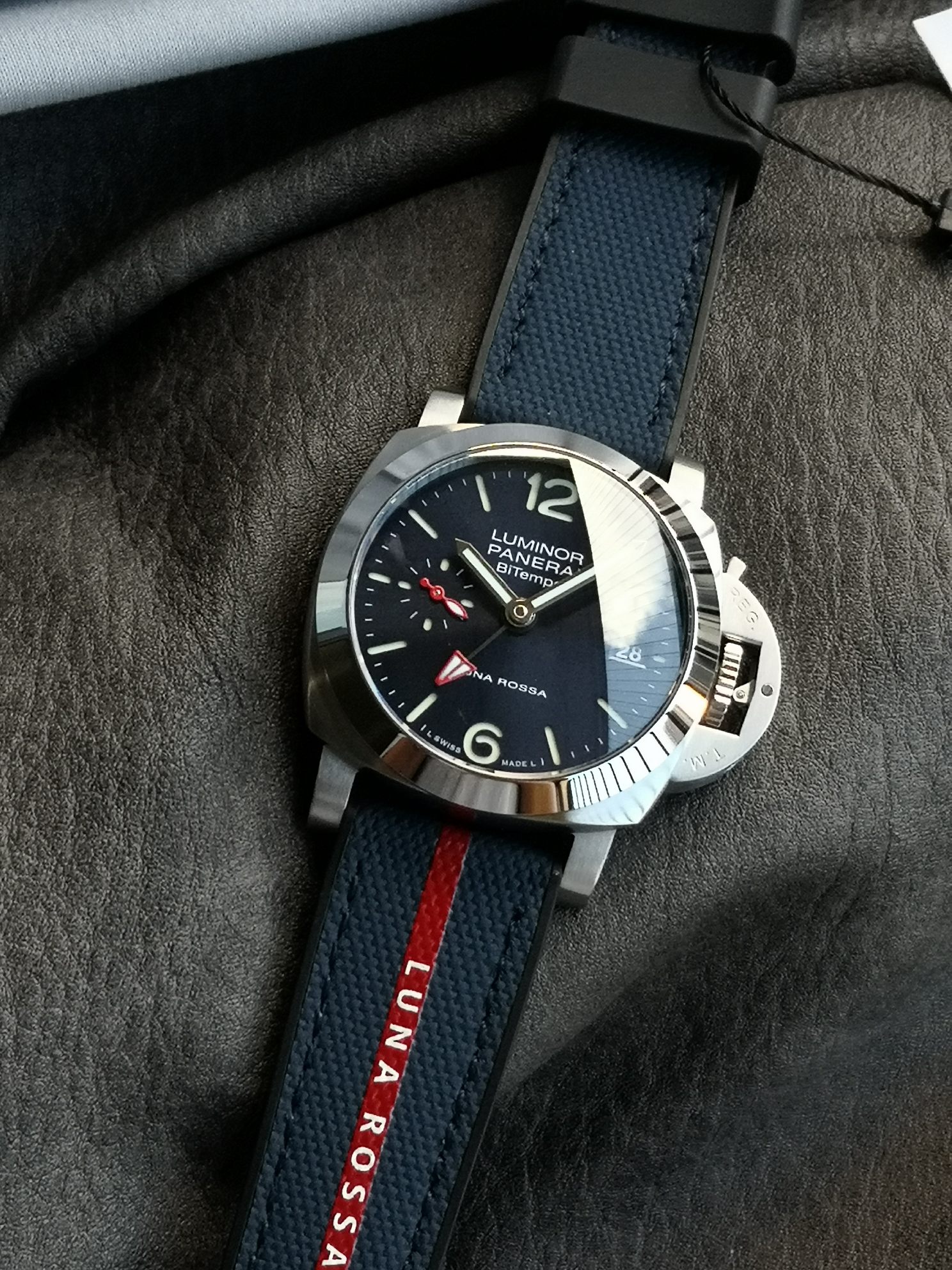 VS l P9000 l 40mm l 파네라이 PAM1404 한정 기간 할인