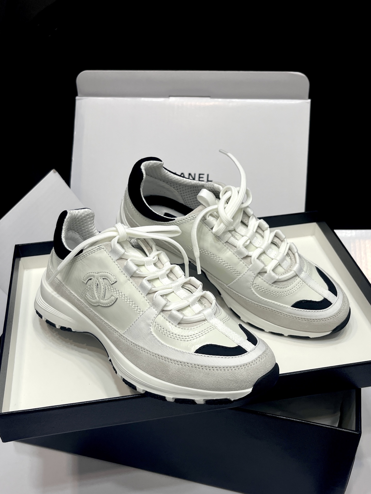 샤❤넬 CC로고 테니스 스니커즈