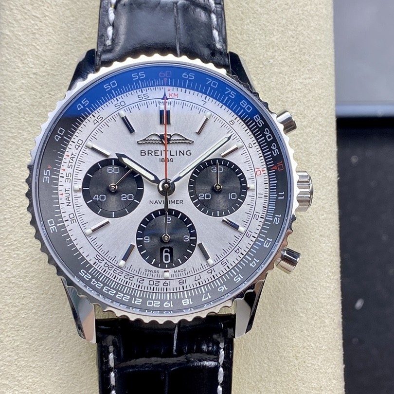 BLS l  43mm l 브라이틀링 네비타이머 B01