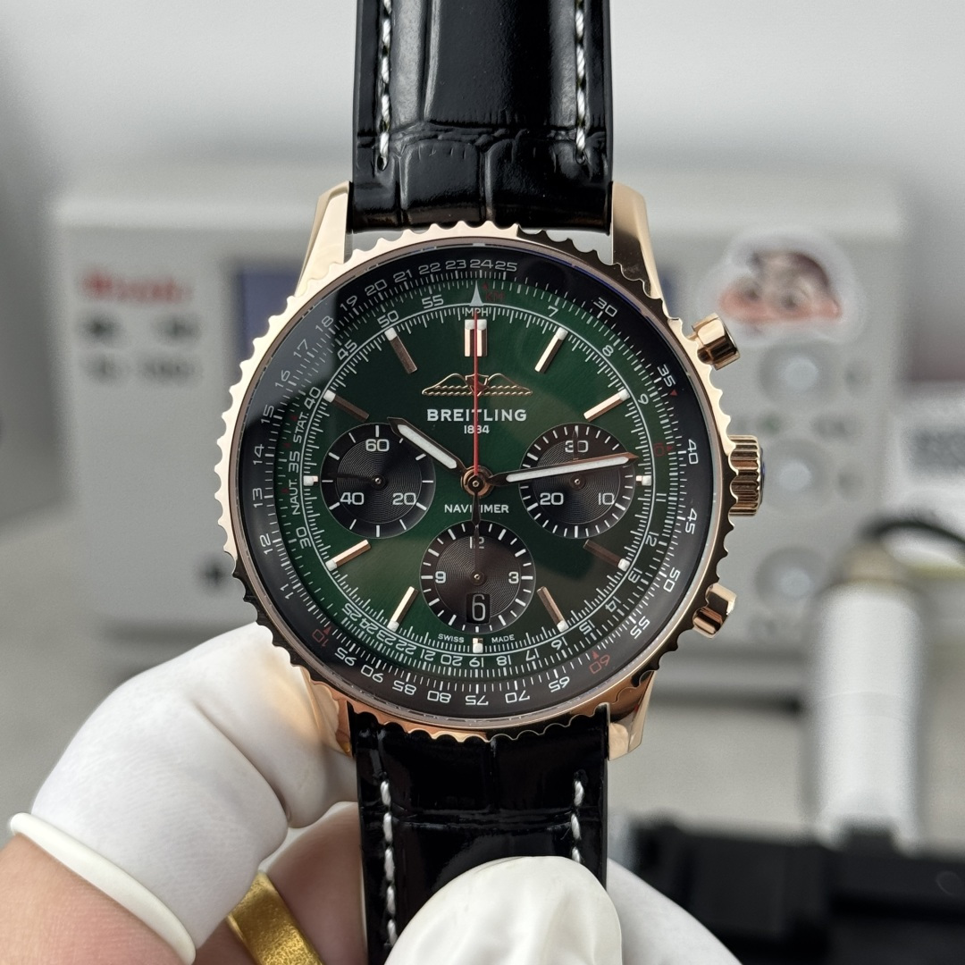 BLS l  43mm l 브라이틀링 네비타이머 B01