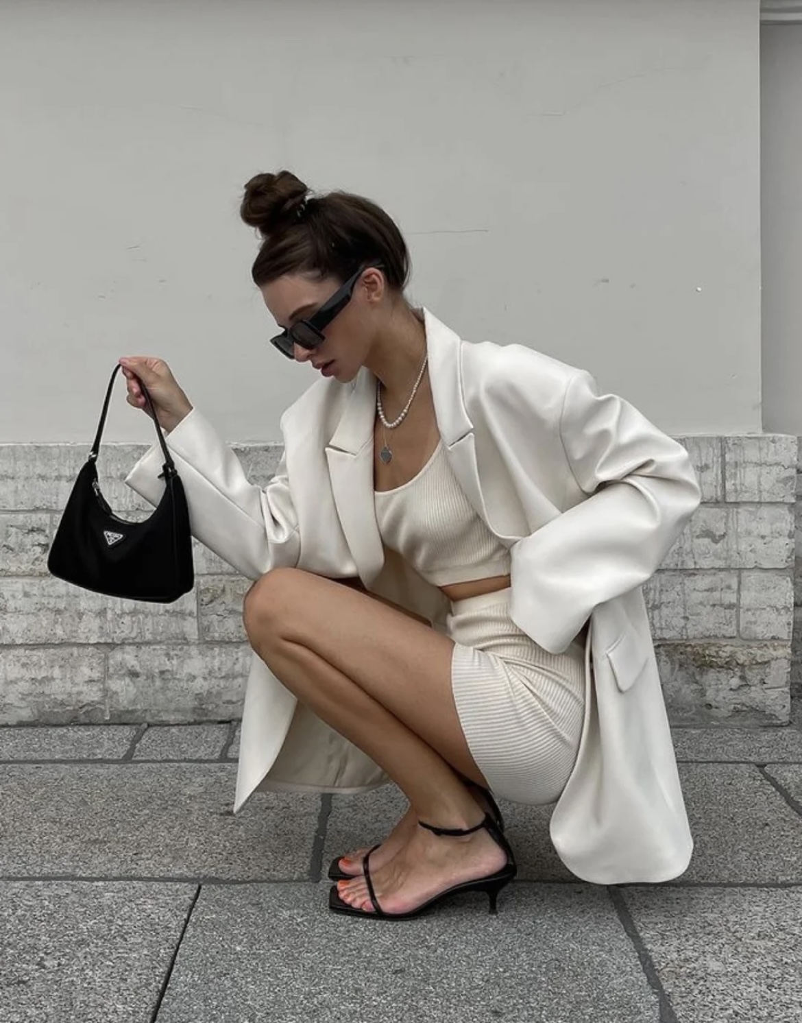 프라다 테수토 나일론 미니 호보백 1N204M 22x12x6cm