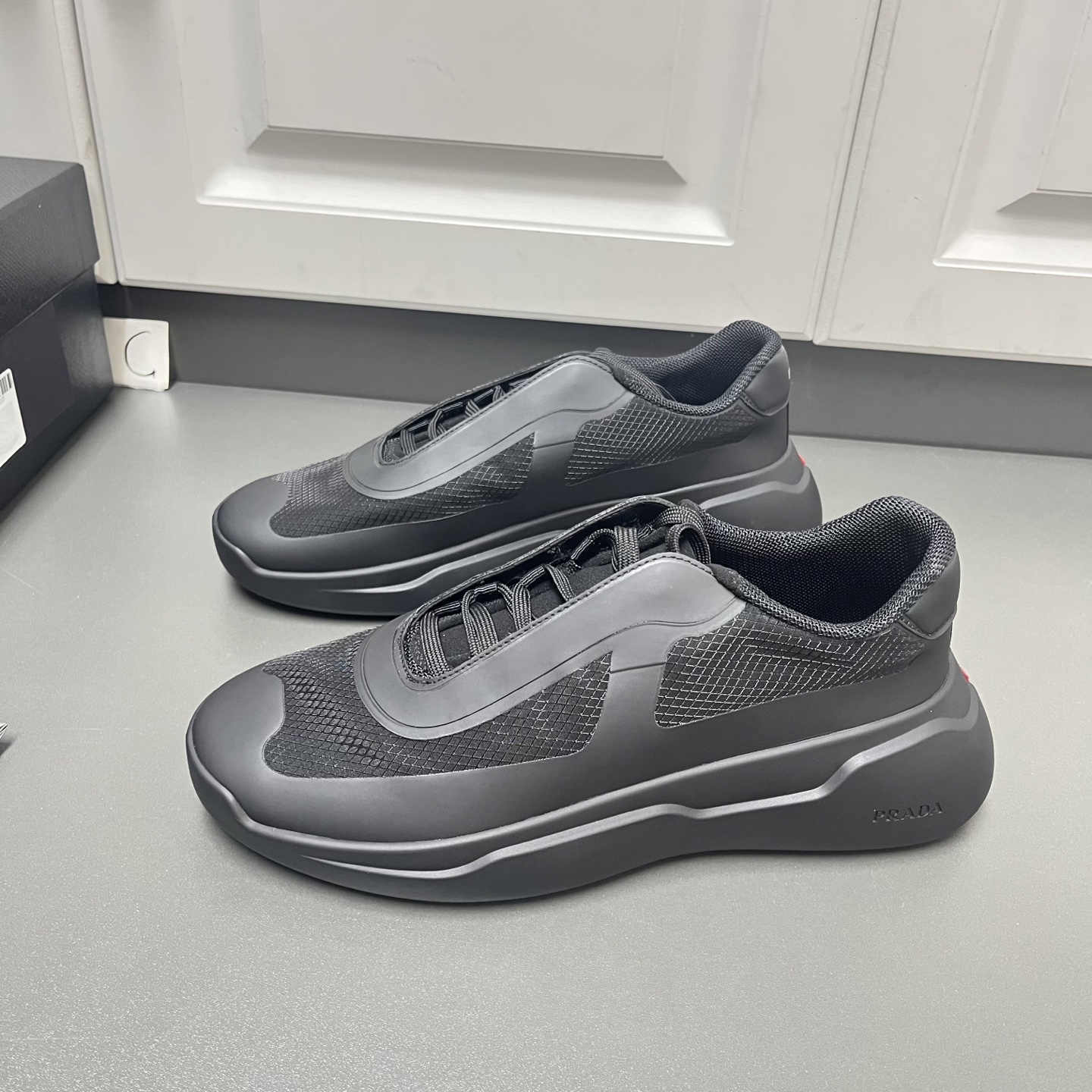 프라다 아메리카 컵 스니커즈 4E3608