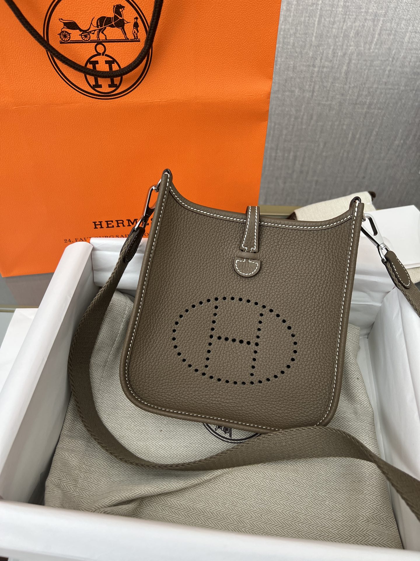Herme* Evelyne 16 bag
