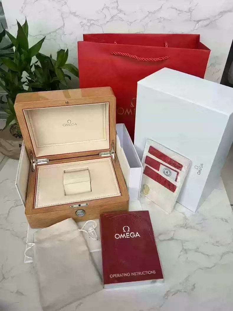 오메가  패키지 박스