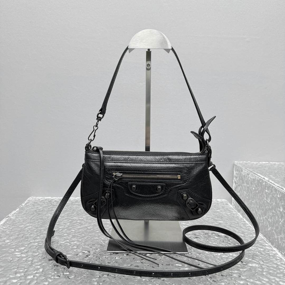 Balenciaga  르 시티 파우치 온 스트랩  25x 14x 4cm