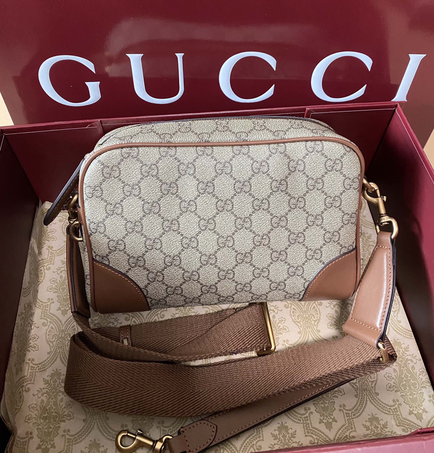 구찌 스몰 GG 크로스백 821155 23*16.5*8cm