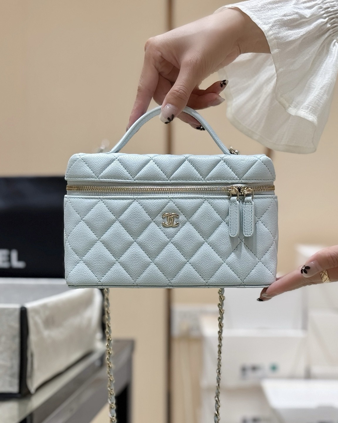 샤* 탑핸들 포쉐트 체인 베니티백 AP4385 14*19*5cm