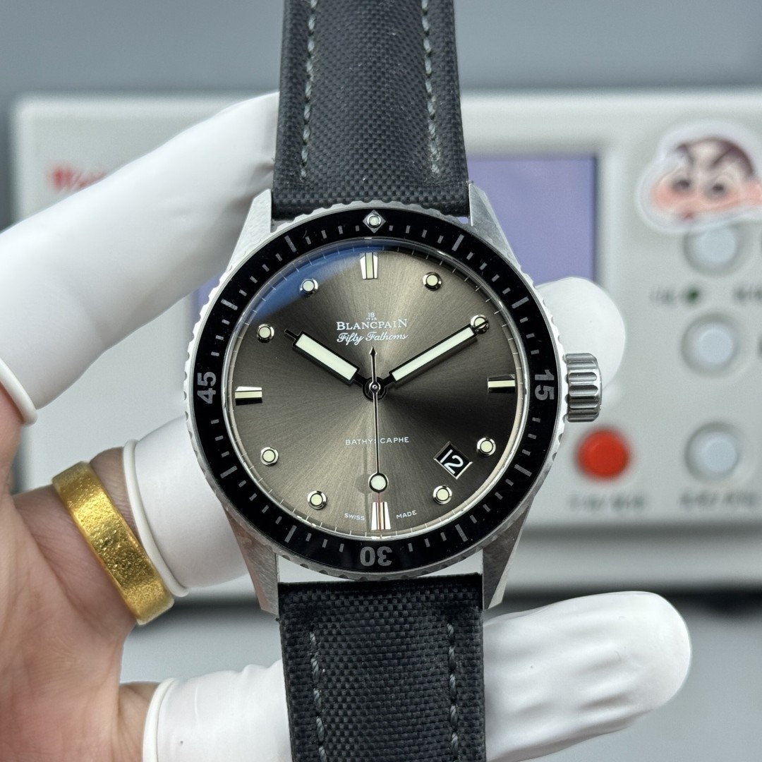 GM l cal 1315 l 43.6 mm l 블랑팡 Blanc Fifty Fathoms 5000 0130 B52A