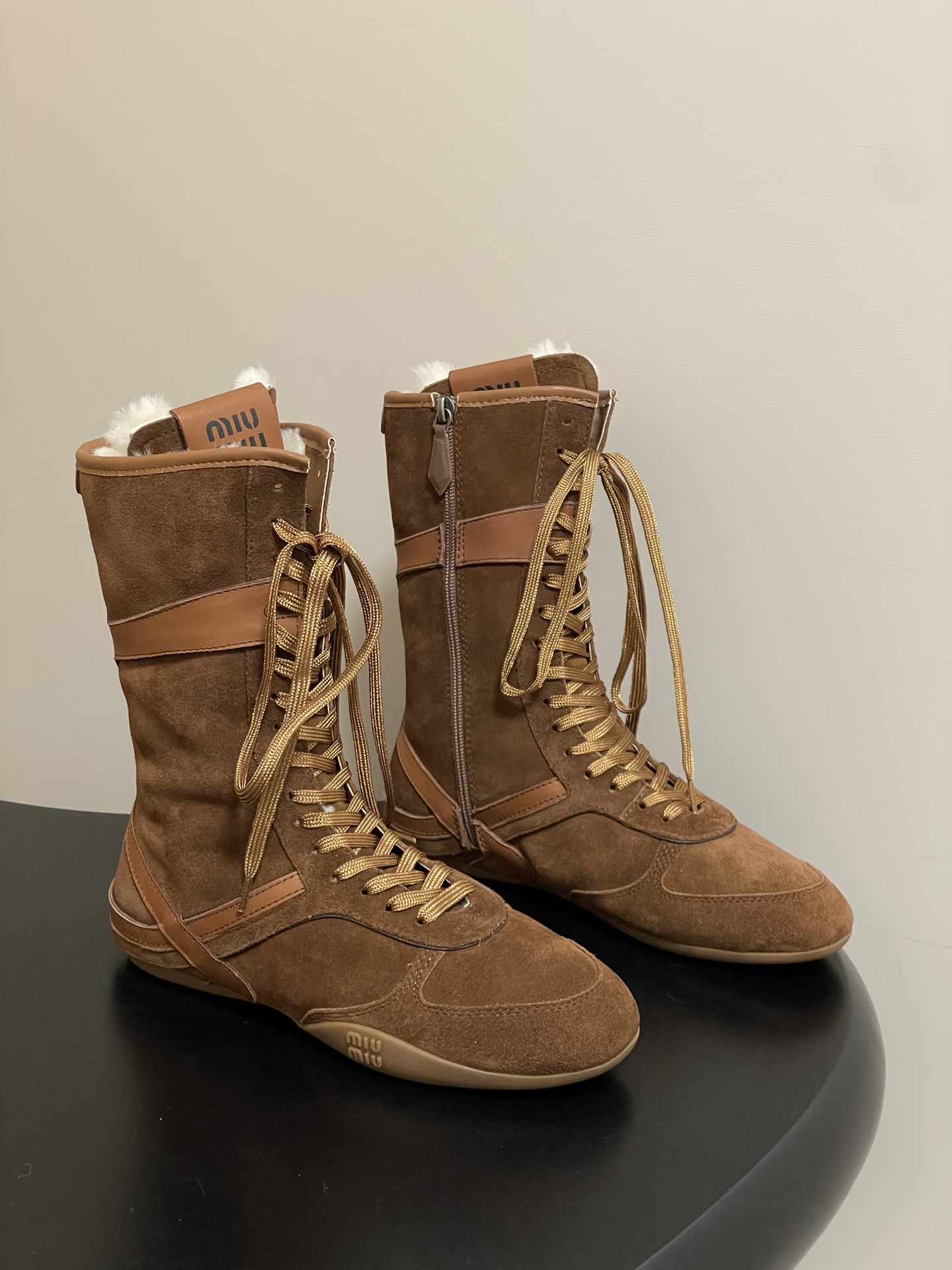 miumiu  25 FW Gymnasium 복서 부츠