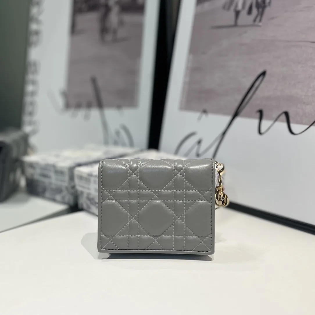 Lady Dior Gardenia 미니 지갑