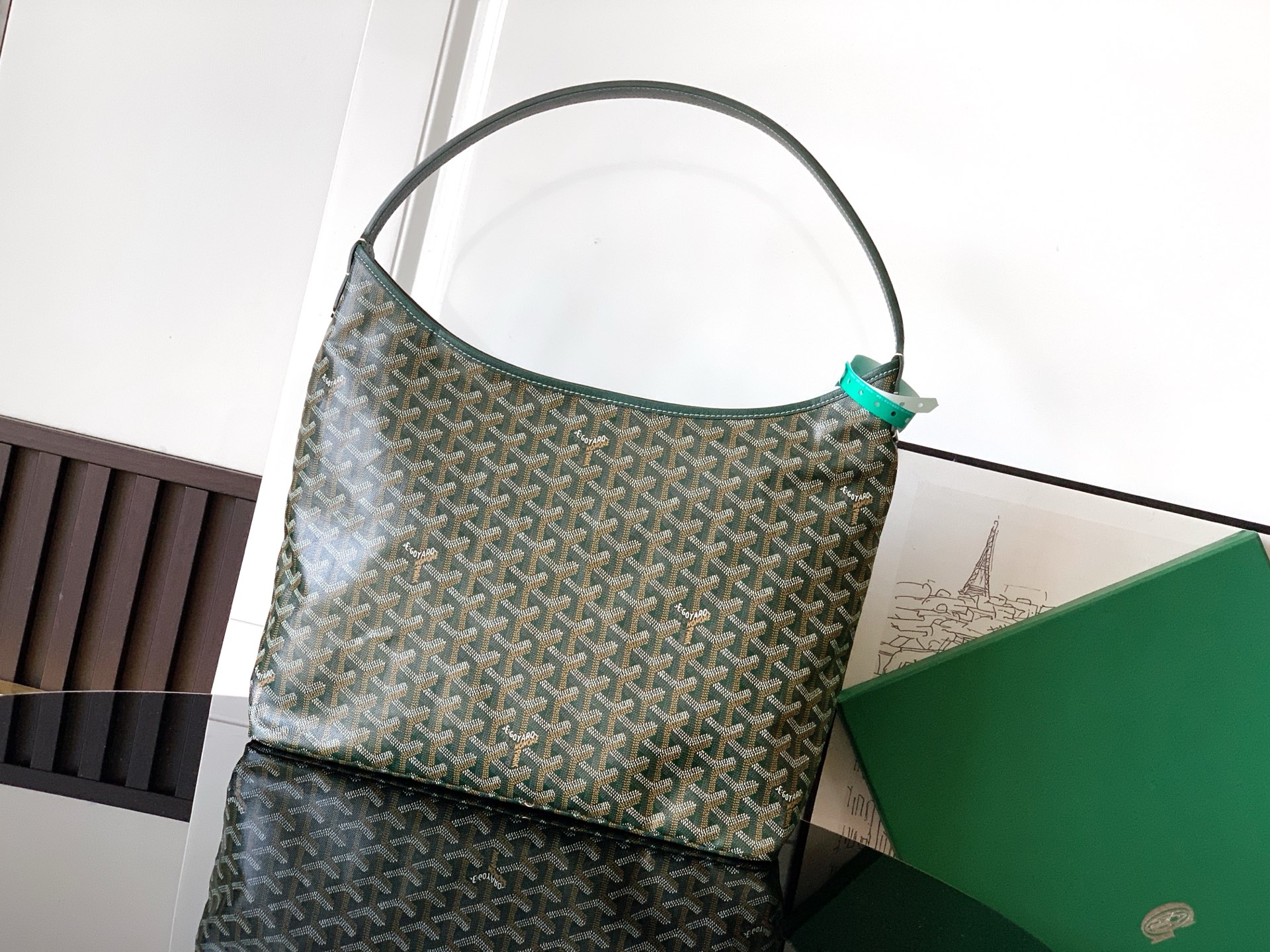 고야드 호보 숄더백 34x14x26cm