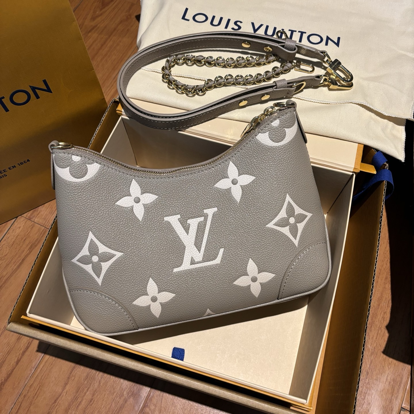 M9 루이비통 불로뉴 숄더백 M13224 토트백 크로스백 16 x 9.5 x 29