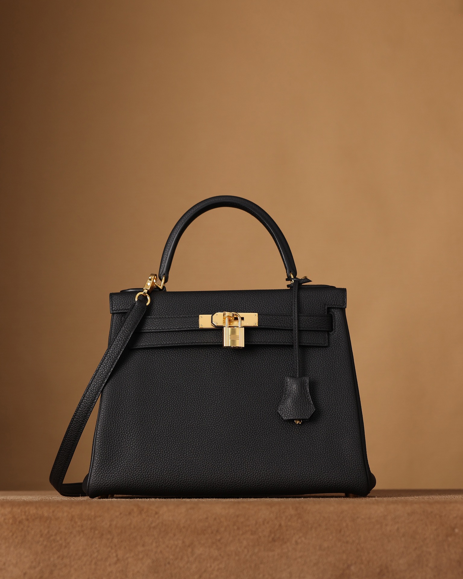 M9  에르메스 켈리 28cm 토고 가죽