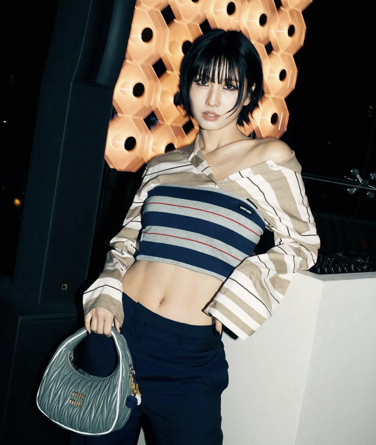 미우미우 마테라쎄 완더 호보백 5BC125 20x6cm x17cm