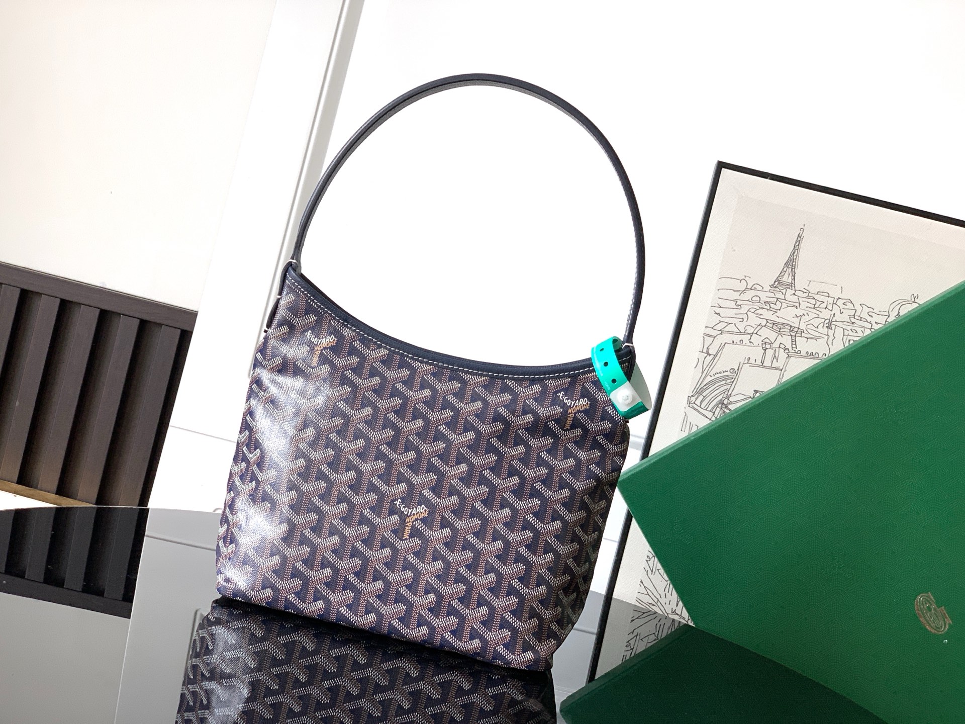 고야드 미니  호보 숄더백  25 cm x 11.5 cm x 22 cm