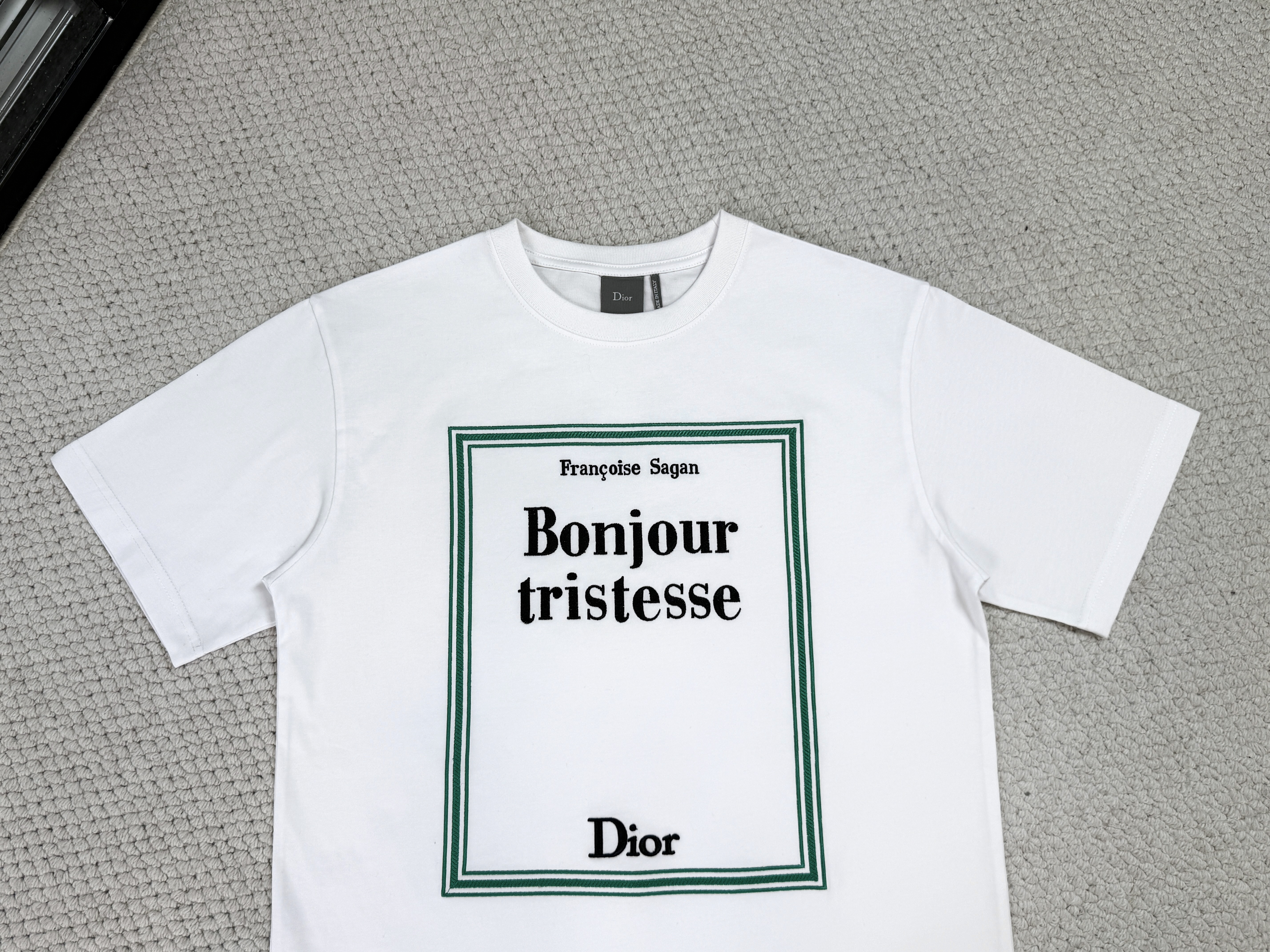 디올 BookCover 티셔츠