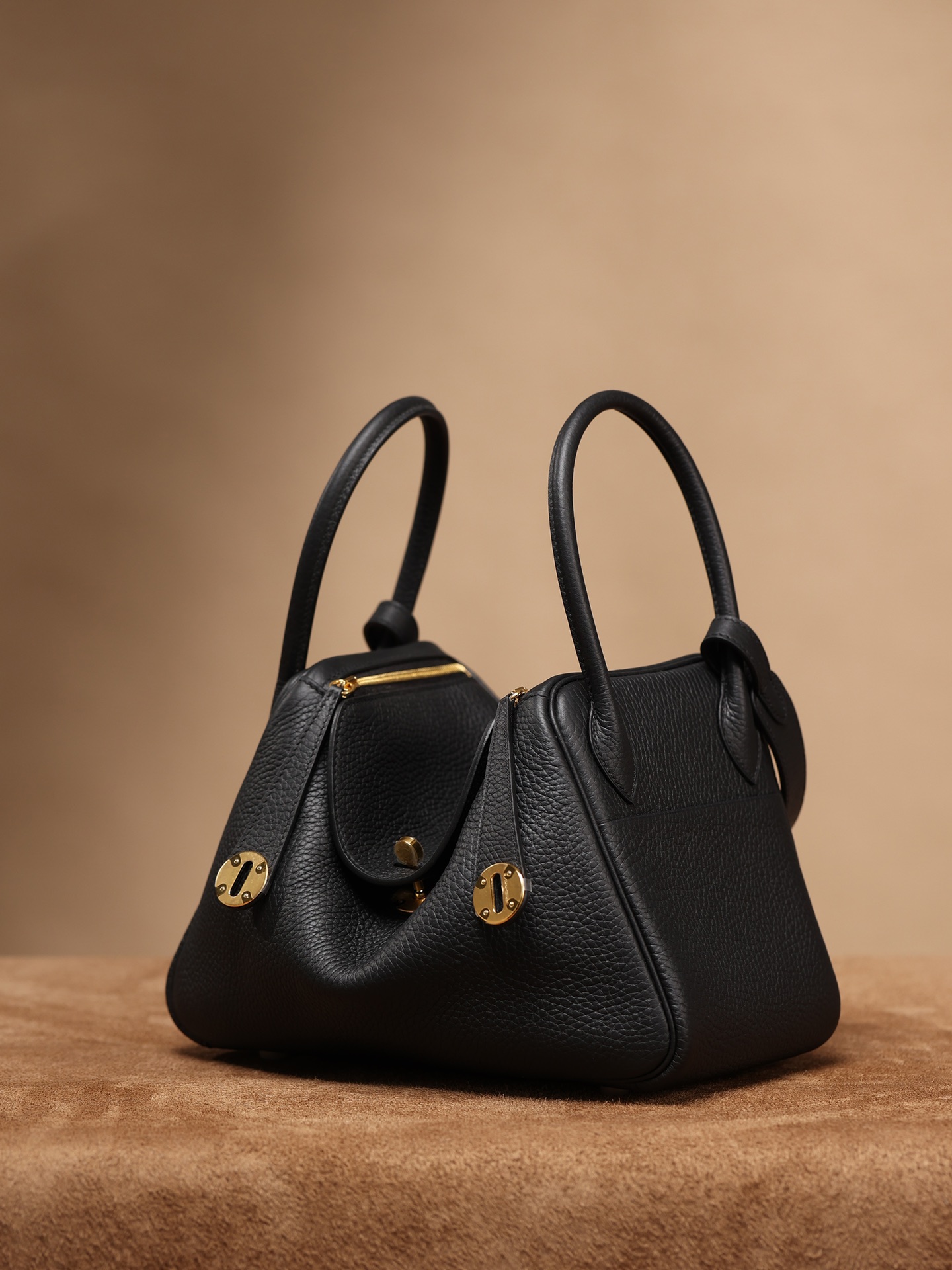 M9 Herme*  Lindy 26cm 클레멘스 가죽