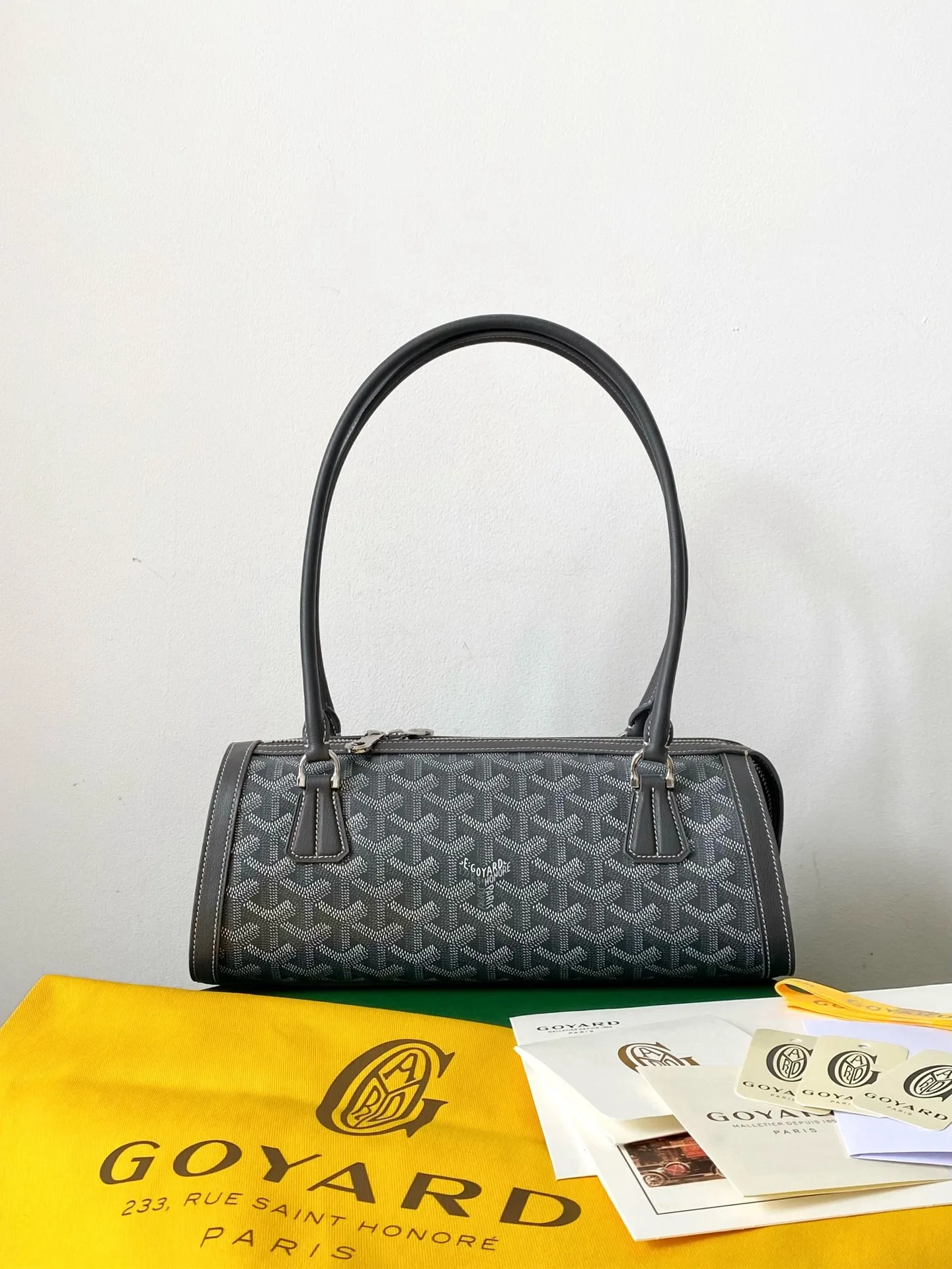 고야드 봉보니에르 백  30×10.5×12cm