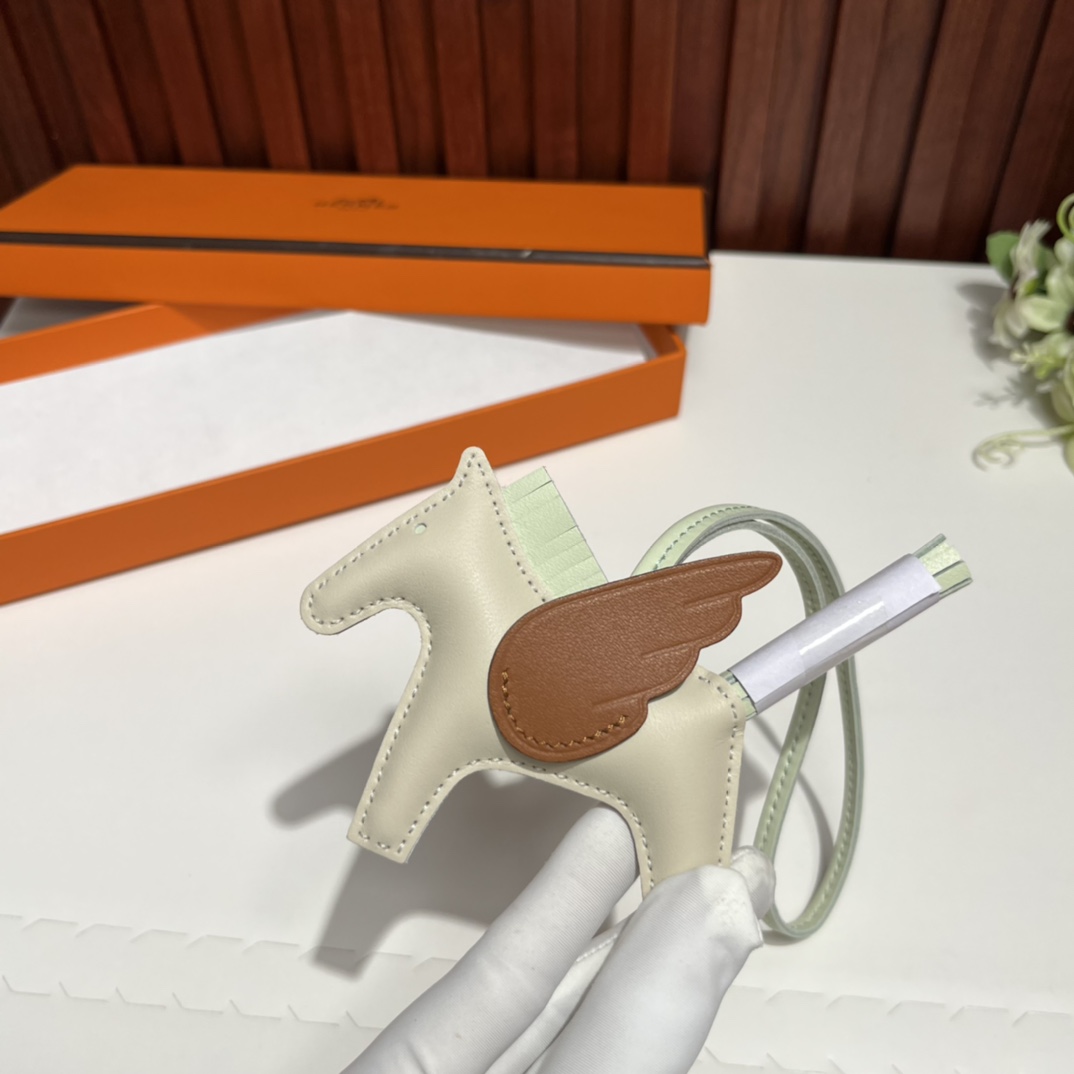 에르메스 로베오 새상품