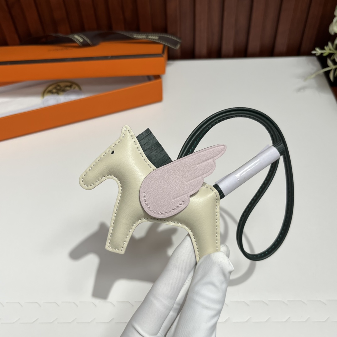 에르메스 로베오 새상품