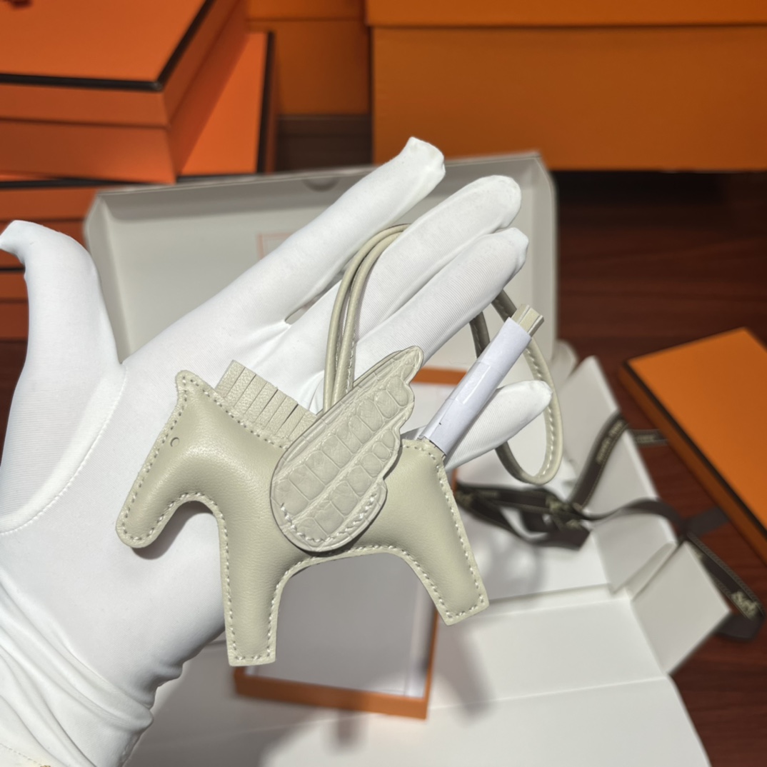 에르메스 로베오 새상품