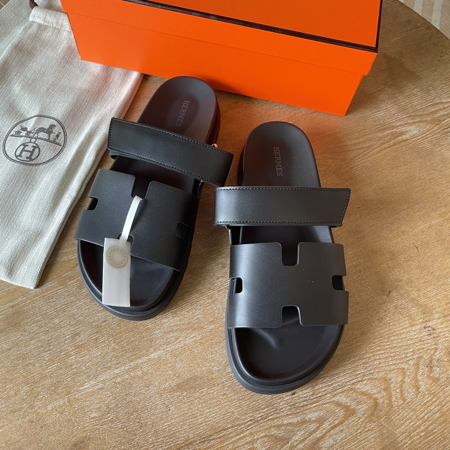 에르메스| 남성 시프레 샌들 슬리퍼