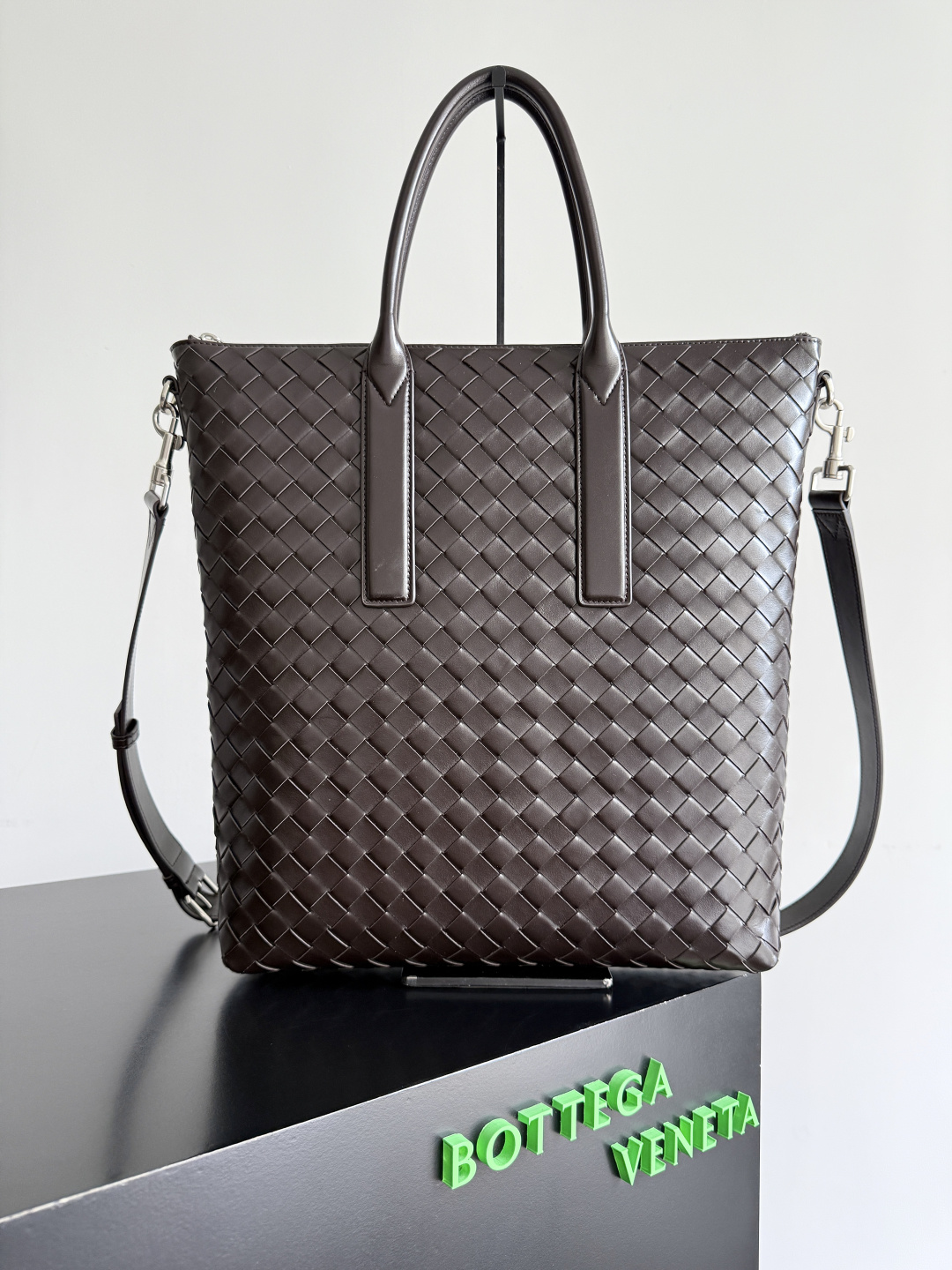 보테가 베네타 레더 클래식 인트레치아토 브리프케이스815783 39*33.5*8.5cm