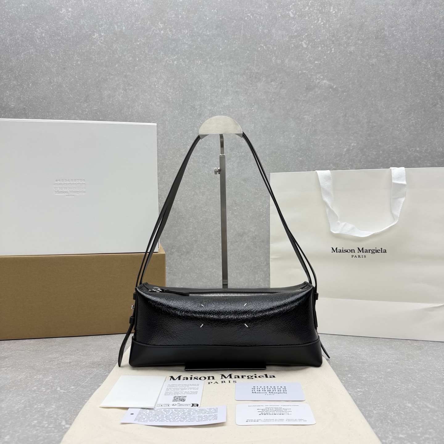 Maison Margiela 바게트 스몰 숄더백 28x12x9cm