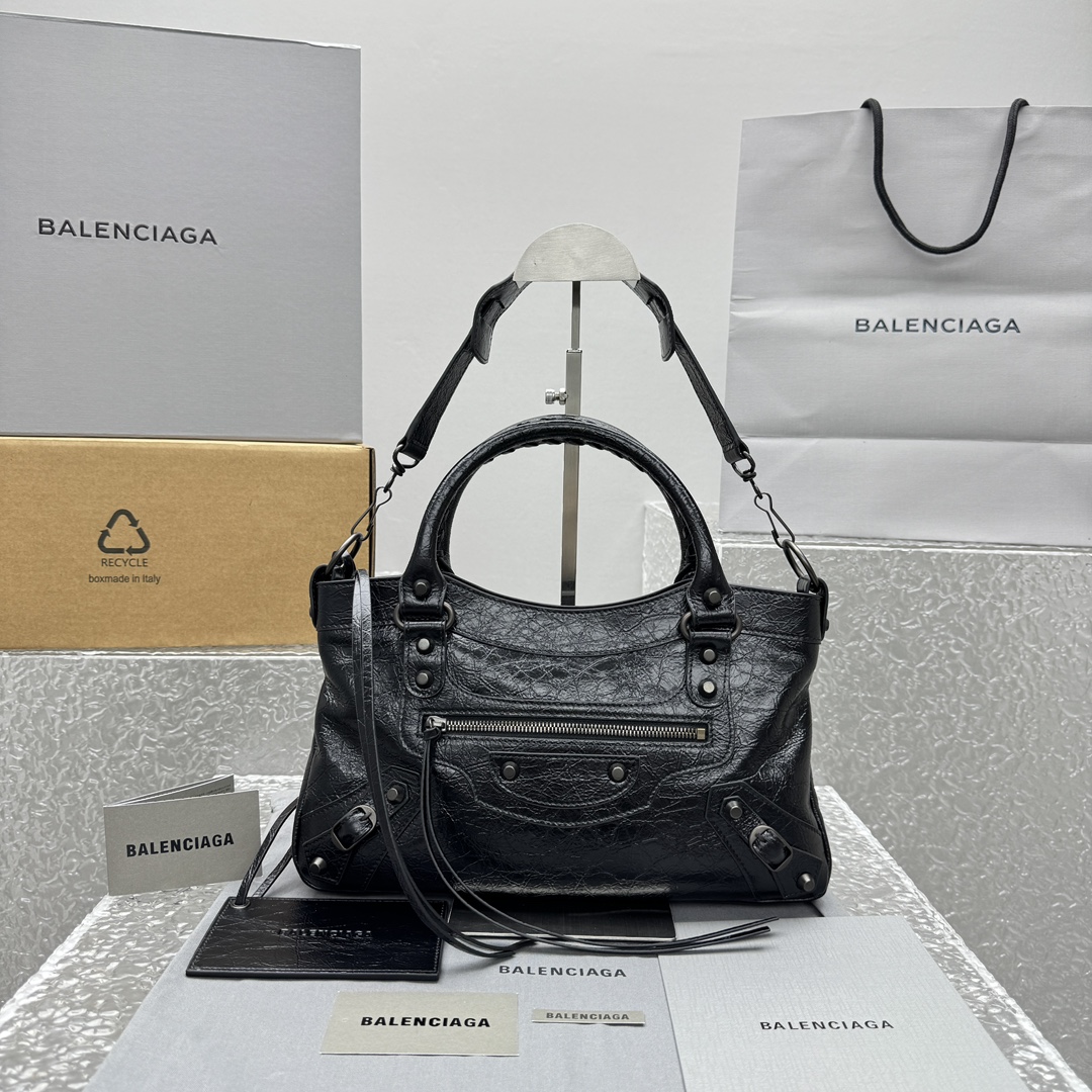 BalenciagaLe City First  Small  33x  20x  6.5cm