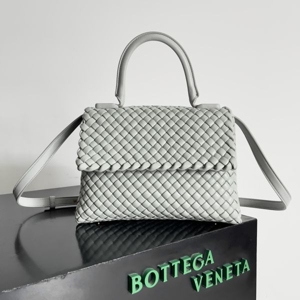 BOTTEGA VENETA  2024 patti bag 776783